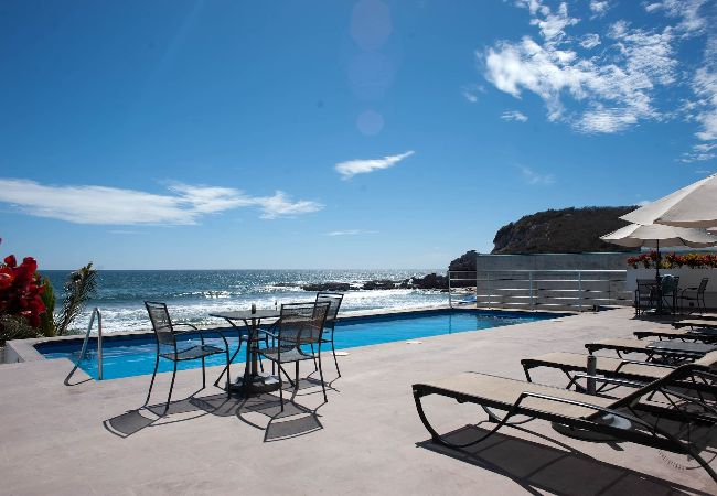 Apartamento en Mazatlán - ¡Amplio Dpto. con terraza y vista parcial mar! Apartamento en Mazatlán - ¡Amplio Dpto. con terraza y vista parcial mar!