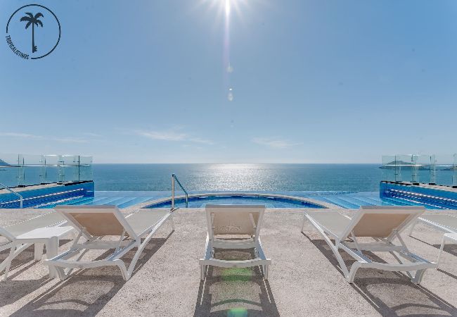 Apartamento en Mazatlán - Terraza con Vista al Mar, BBQ y Piscina  Apartamento en Mazatlán - Terraza con Vista al Mar, BBQ y Piscina