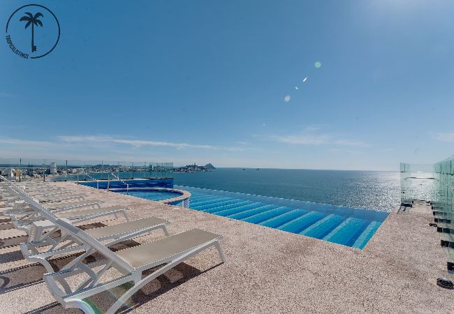 Apartamento en Mazatlán - Terraza con Vista al Mar, BBQ y Piscina  Apartamento en Mazatlán - Terraza con Vista al Mar, BBQ y Piscina