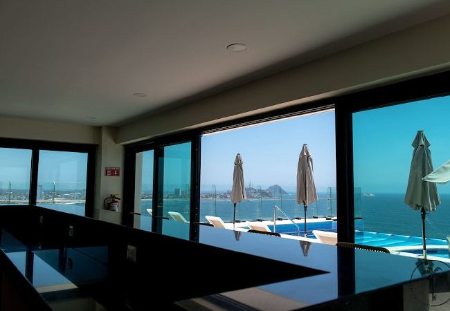 Apartamento en Mazatlán - Terraza con Vista al Mar, BBQ y Piscina  Apartamento en Mazatlán - Terraza con Vista al Mar, BBQ y Piscina