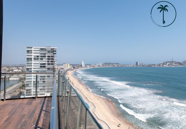 Apartamento en Mazatlán - Terraza con Vista al Mar, BBQ y Piscina  Apartamento en Mazatlán - Terraza con Vista al Mar, BBQ y Piscina