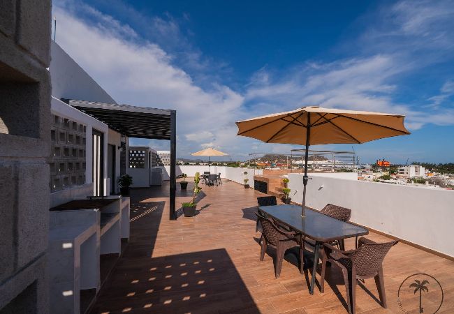 Apartamento en Mazatlán - Amplio Dpto. c/ Balcón Privado Tropicalisitings Apartamento en Mazatlán - Amplio Dpto. c/ Balcón Privado Tropicalisitings