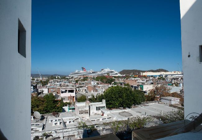 Apartamento en Mazatlán - Amplio Dpto. c/ Balcón Privado Tropicalisitings Apartamento en Mazatlán - Amplio Dpto. c/ Balcón Privado Tropicalisitings