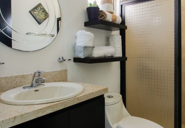 Casa en Mazatlán - ¡Lujosa casa, playa y alberca!  Casa en Mazatlán - ¡Lujosa casa, playa y alberca!