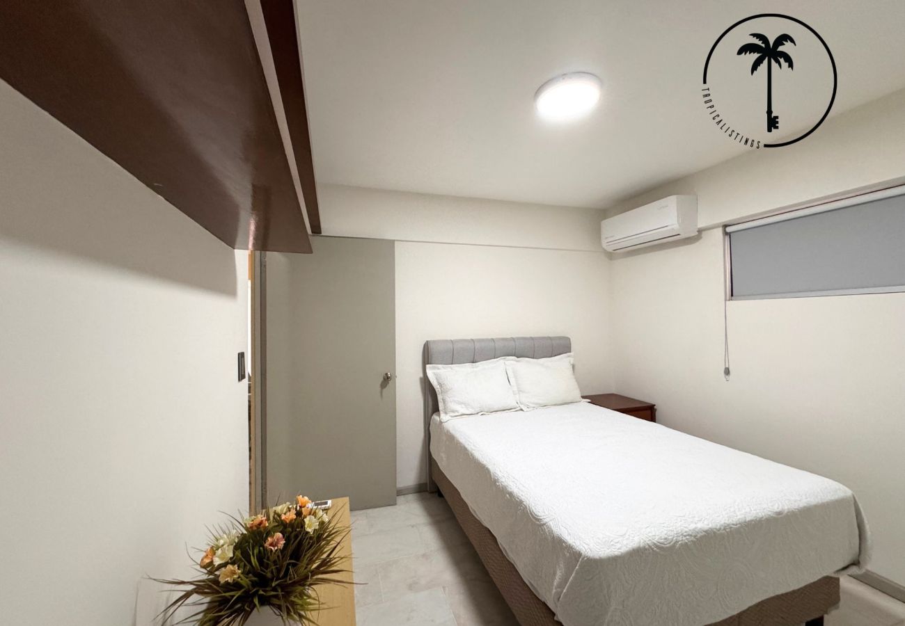 Apartamento en Mazatlán - Vista al Mar en el Malecón de Mazatlán: Departamento Ideal