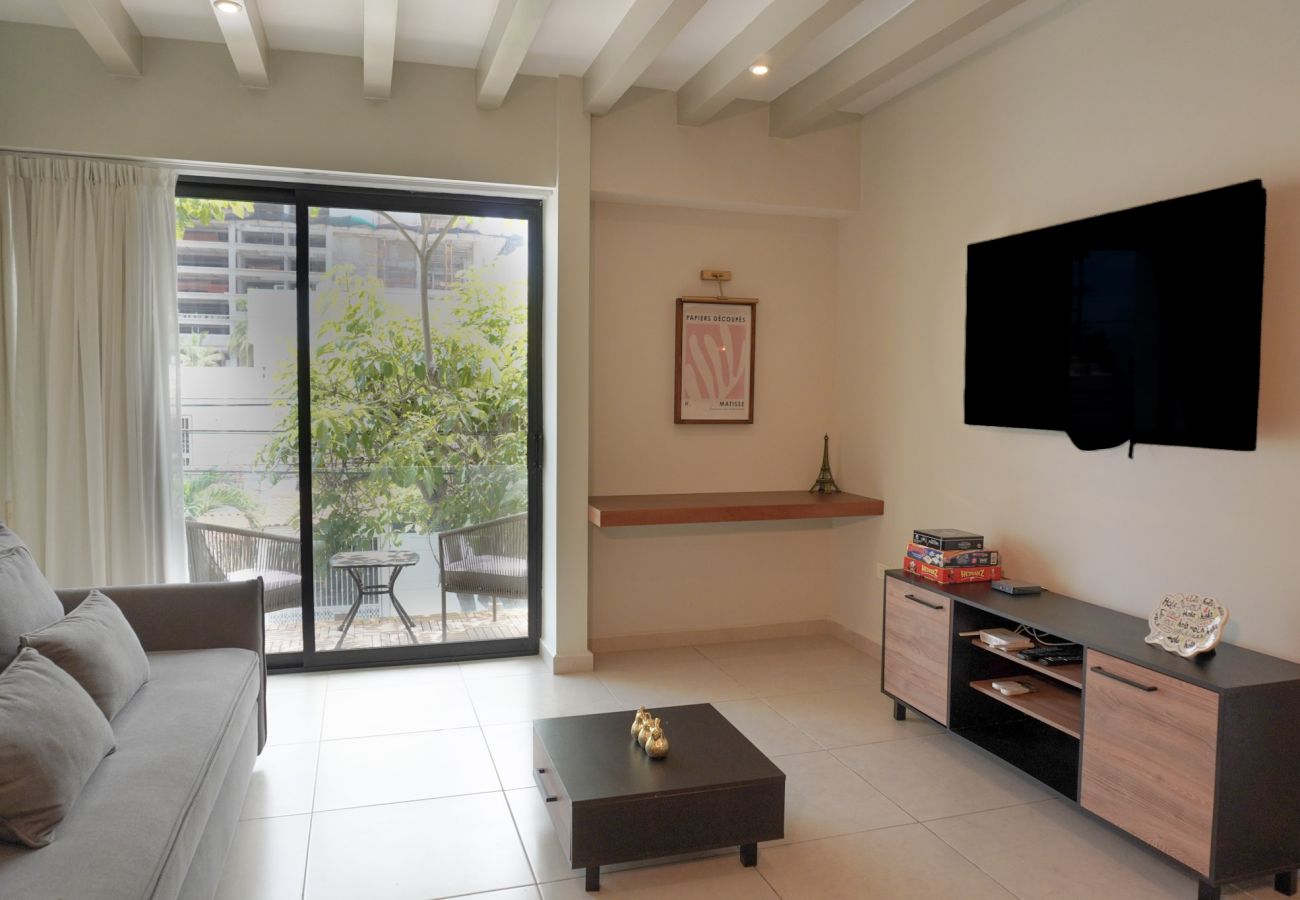 Apartamento en Mazatlán - Depto. con Alberca a 2 Cdas. del Malecón