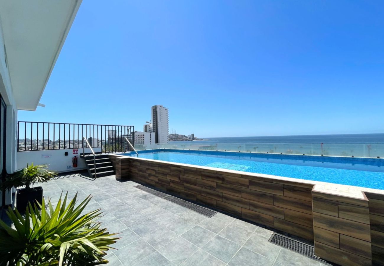 Apartamento en Mazatlán - Depto. con Alberca a 2 Cdas. del Malecón