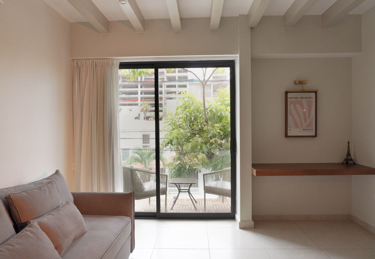 Apartamento en Mazatlán - Depto. con Alberca a 2 Cdas. del Malecón