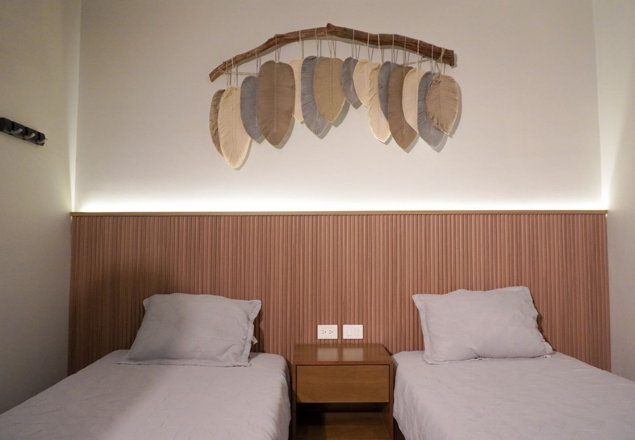 Apartamento en Mazatlán - Depto. con Alberca a 2 Cdas. del Malecón