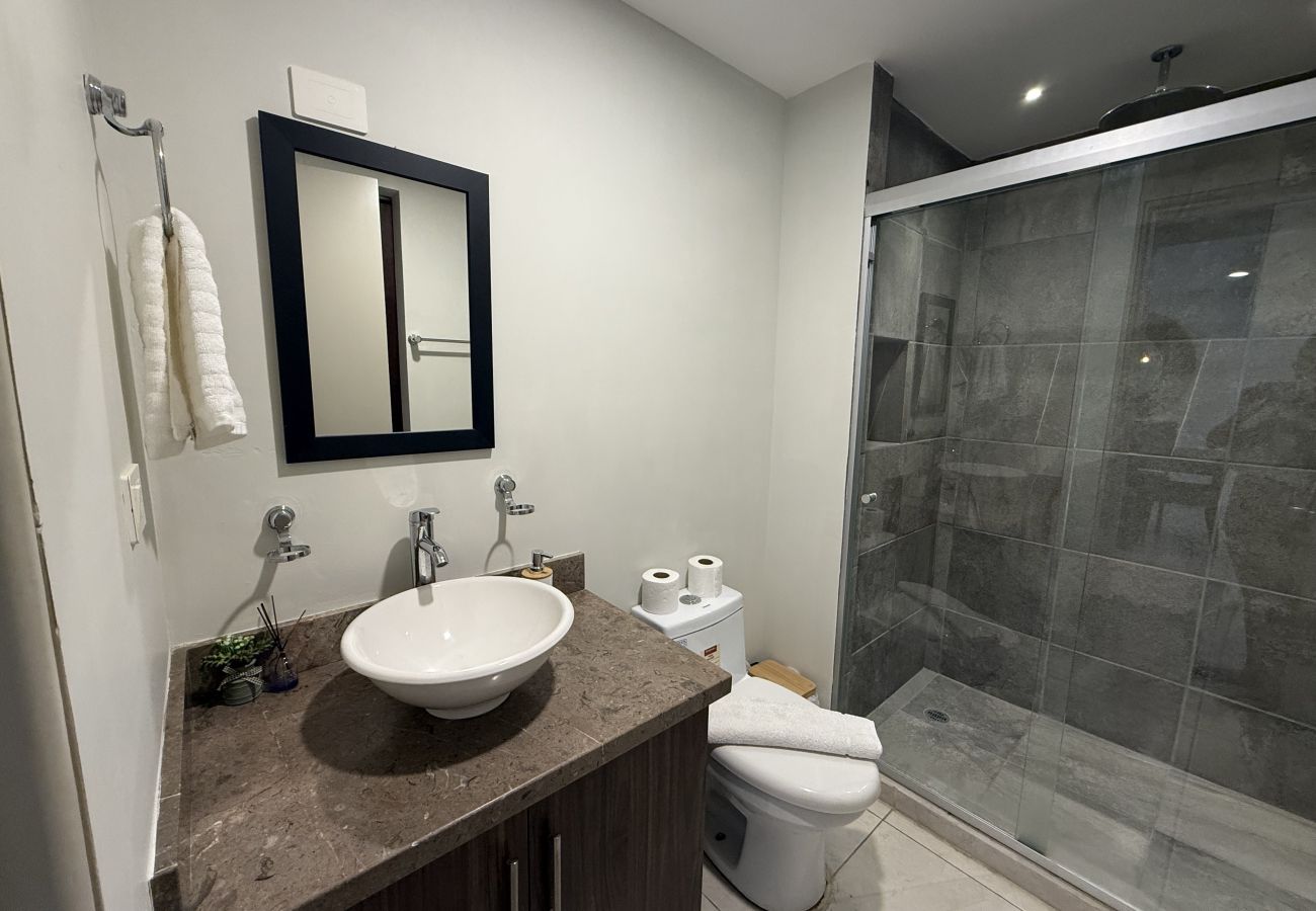 Apartamento en Mazatlán - Depto. con Alberca a 2 Cdas. del Malecón