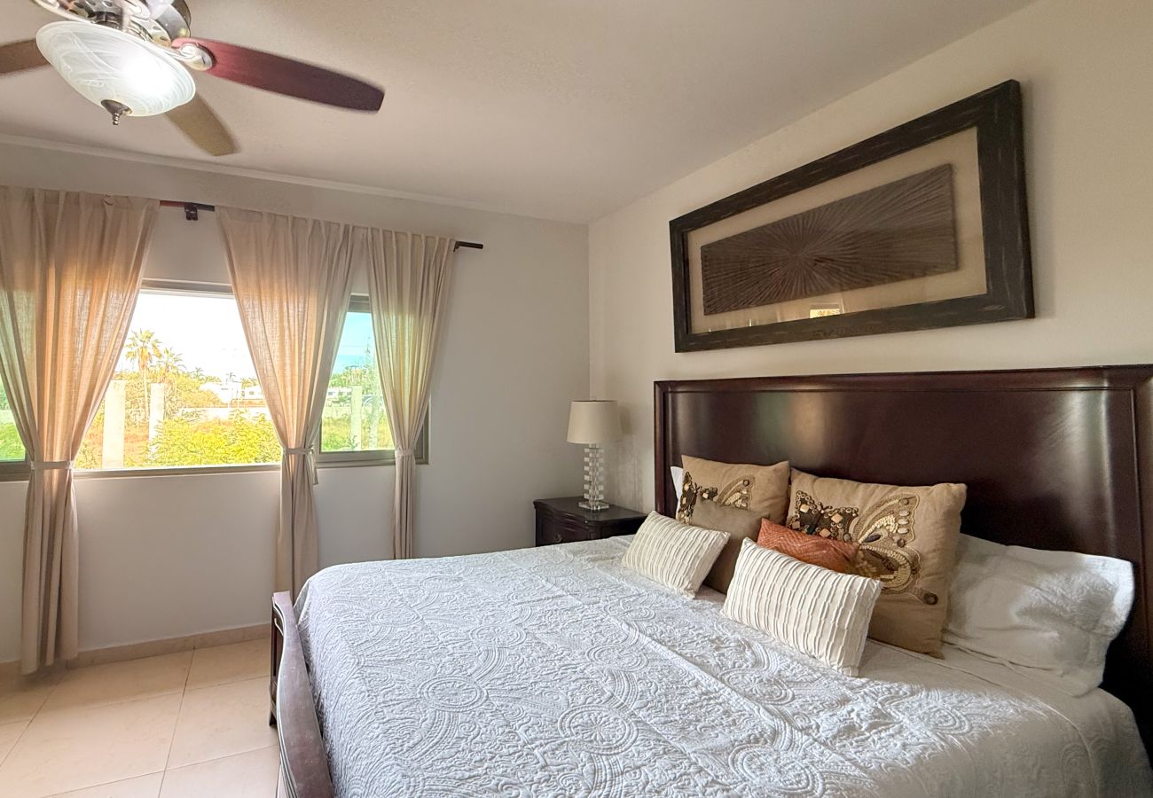 Apartamento en Mazatlán - Cerritos Resort: 2 Hab. con Alberca Frente al Mar