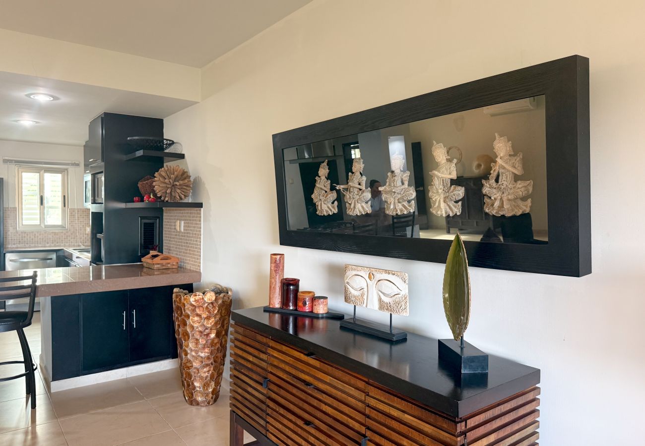 Apartamento en Mazatlán - Cerritos Resort: 2 Hab. con Alberca Frente al Mar