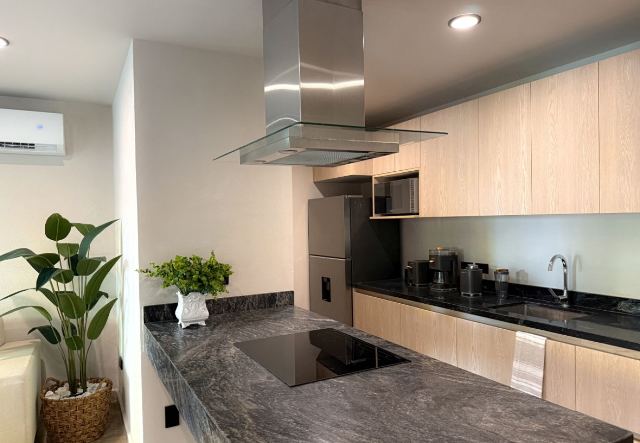 Apartamento en Mazatlán - Centro Histórico con Alberca, Gym y Cowork