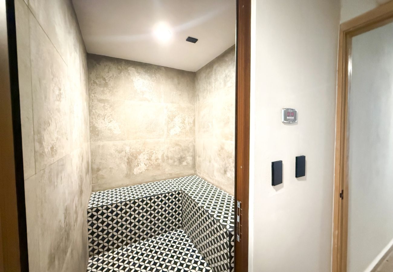 Apartamento en Mazatlán - Centro Histórico con Alberca, Gym y Cowork