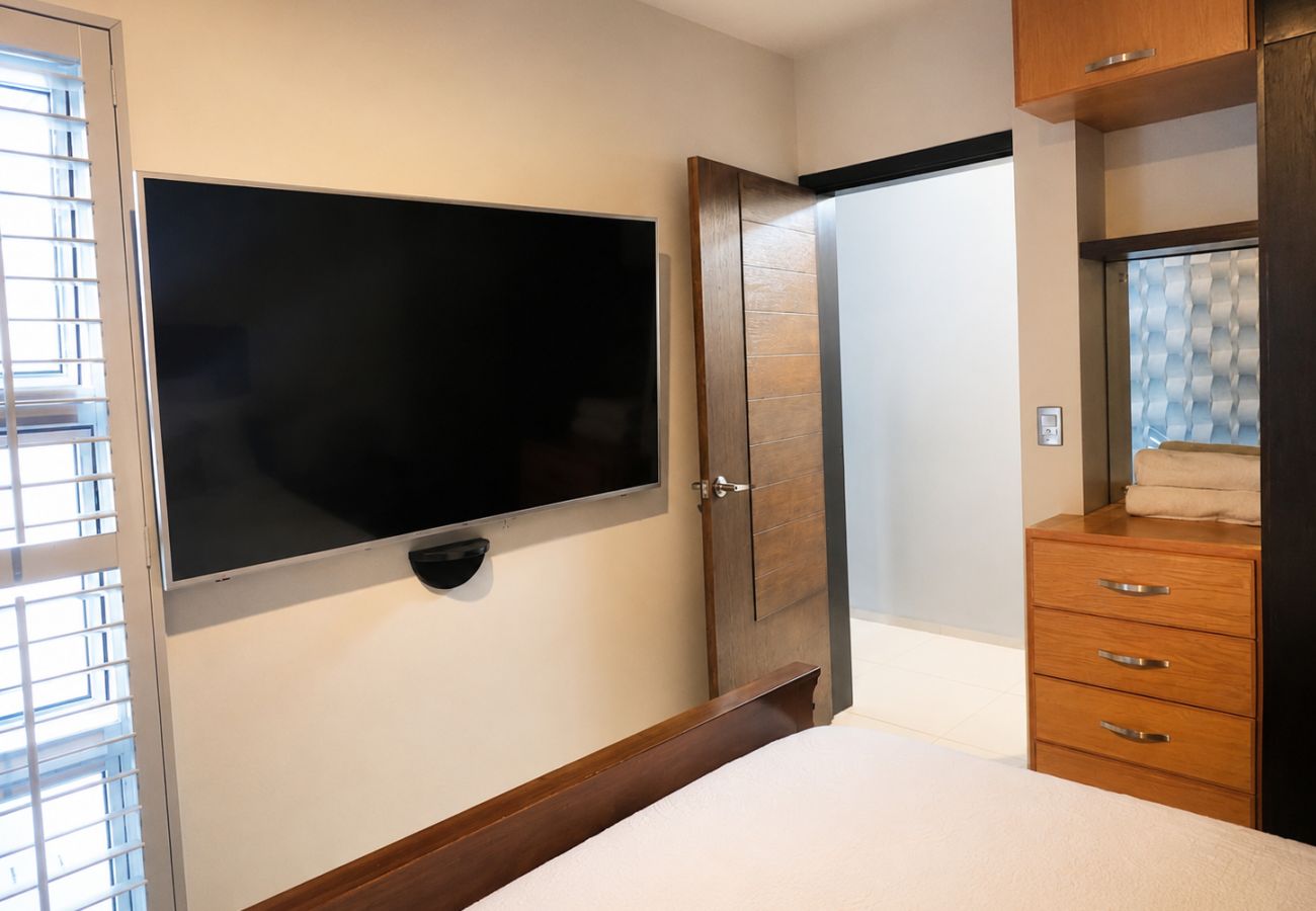 Apartamento en Mazatlán - Malecón y Acuario | 2BR con Parking