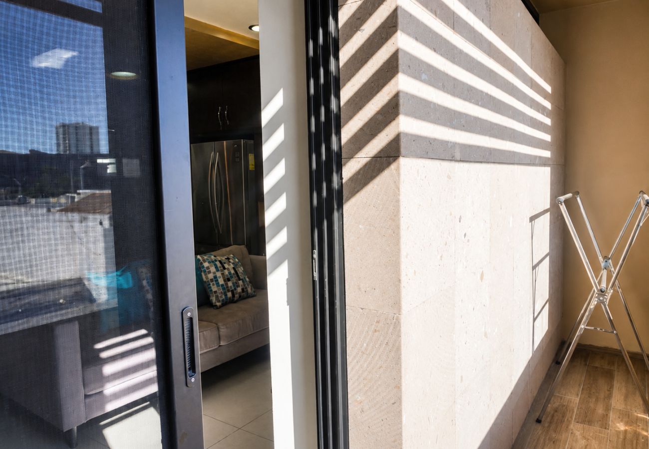 Apartamento en Mazatlán - Malecón y Acuario | 2BR con Parking