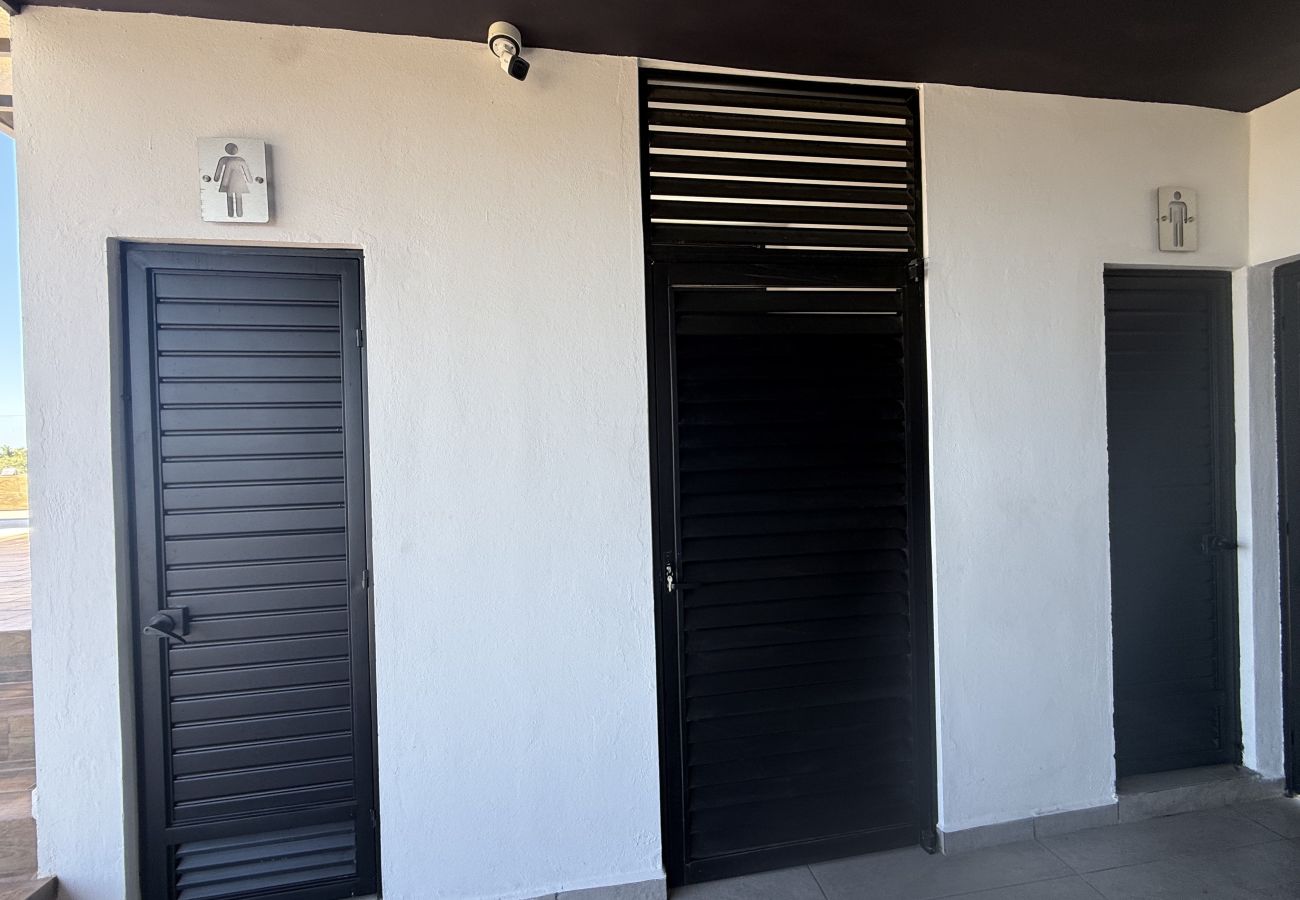 Apartahotel en Mazatlán - Habitación King + Roof Pool y Balcón 🏖️