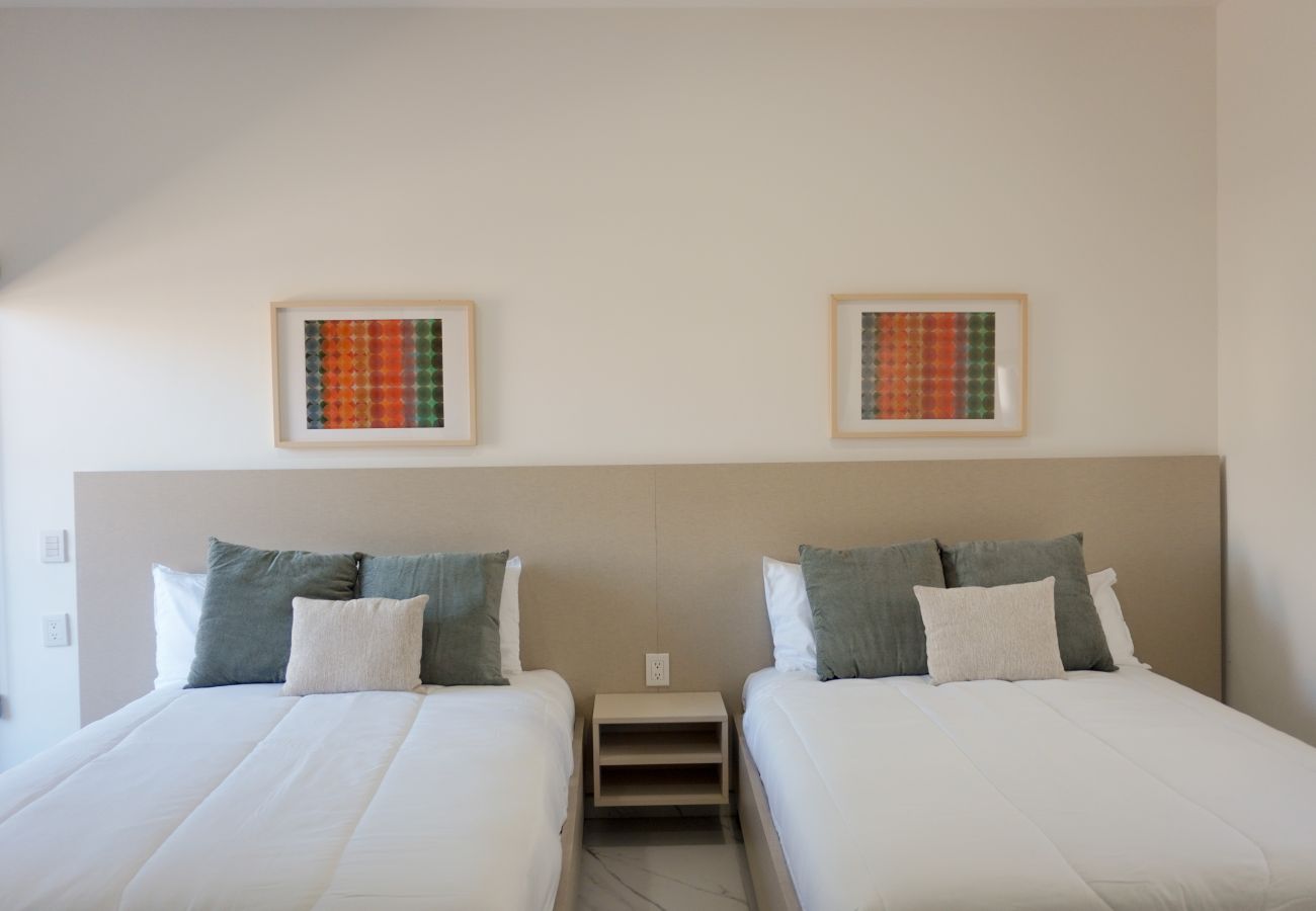 Apartahotel en Mazatlán - Habitación para 4 - Roof Pool y Balcón 🌅