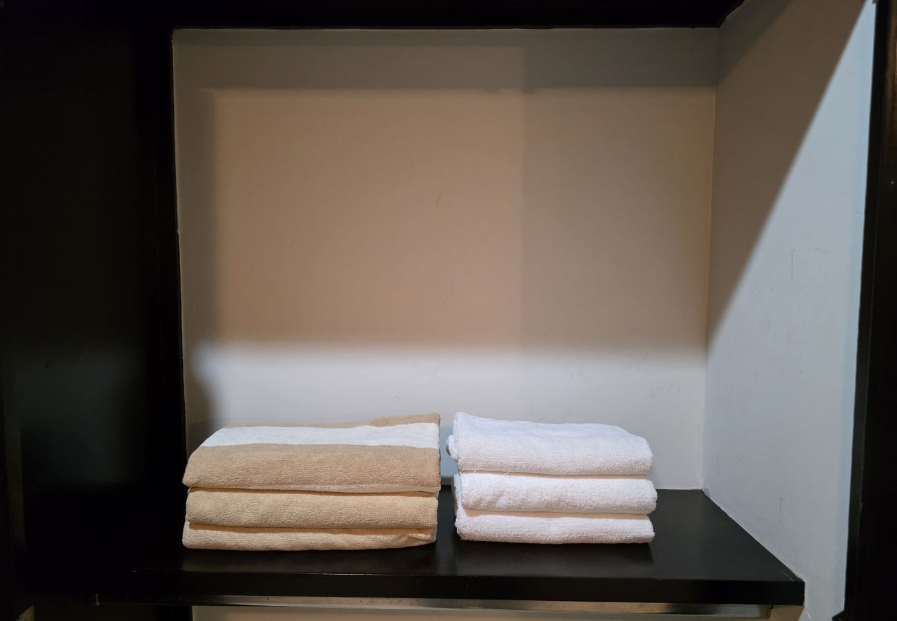 Apartamento en Mazatlán - Cerritos: Depto. Amplio con Alberca 🌊