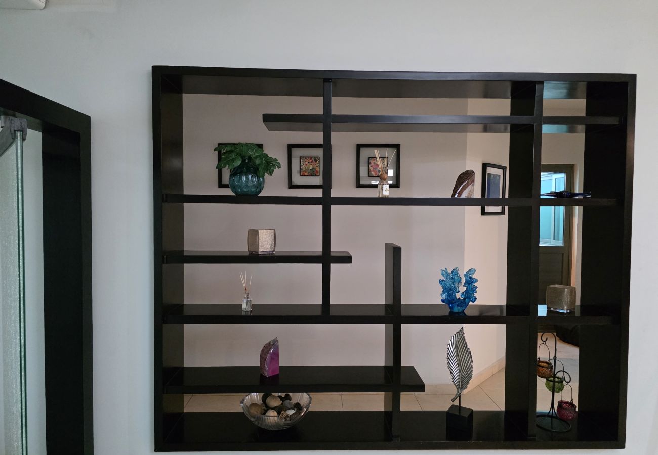 Apartamento en Mazatlán - Cerritos: Depto. Amplio con Alberca 🌊