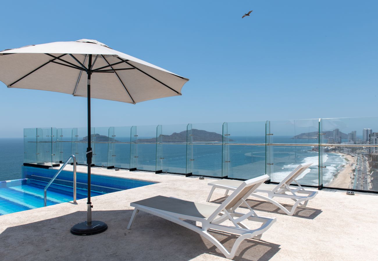 Apartamento en Mazatlán - Vista a la Laguna + Rooftop con Alberca 🌊
