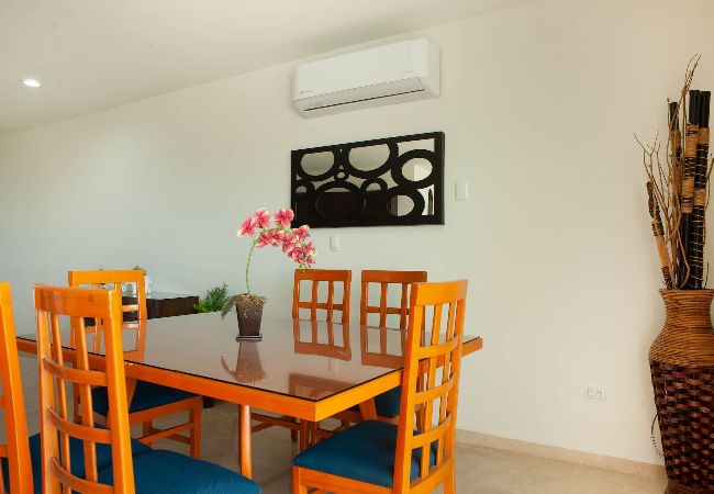 Apartment in Mazatlán - Bright & Spacious Apartment with Ocean Glimpses! Apartment in Mazatlán - Bright & Spacious Apartment with Ocean Glimpses!