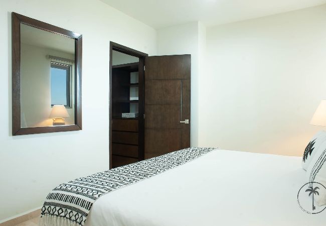 Apartment in Mazatlán - Bright & Spacious Apartment with Ocean Glimpses! Apartment in Mazatlán - Bright & Spacious Apartment with Ocean Glimpses!