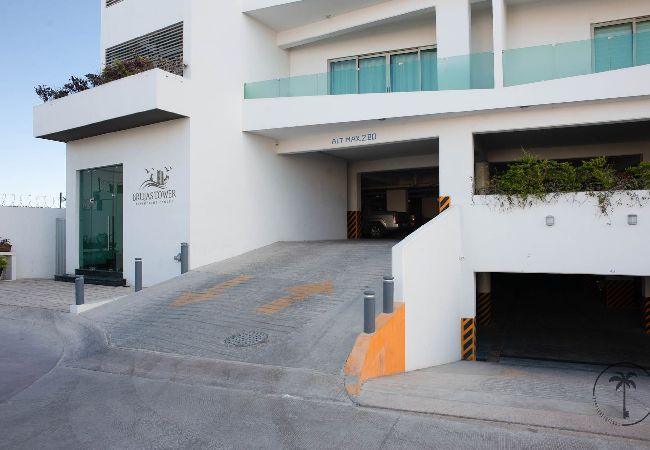 Apartment in Mazatlán - Bright & Spacious Apartment with Ocean Glimpses! Apartment in Mazatlán - Bright & Spacious Apartment with Ocean Glimpses!