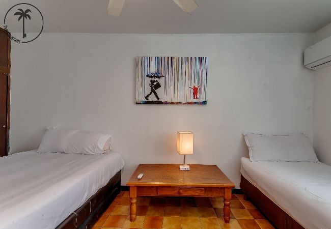 Apartment in Mazatlán - 2 Bedroom Sea View Apartment. Tropicalistings Apartment in Mazatlán - 2 Bedroom Sea View Apartment. Tropicalistings