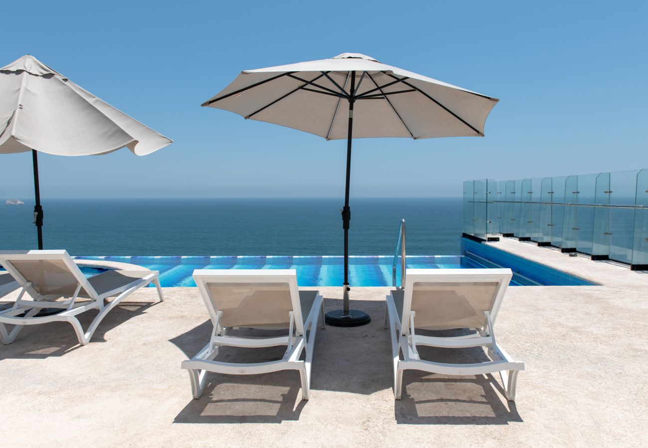 Apartment in Mazatlán - Apartment w/Pool front of the sea Tropicalistings