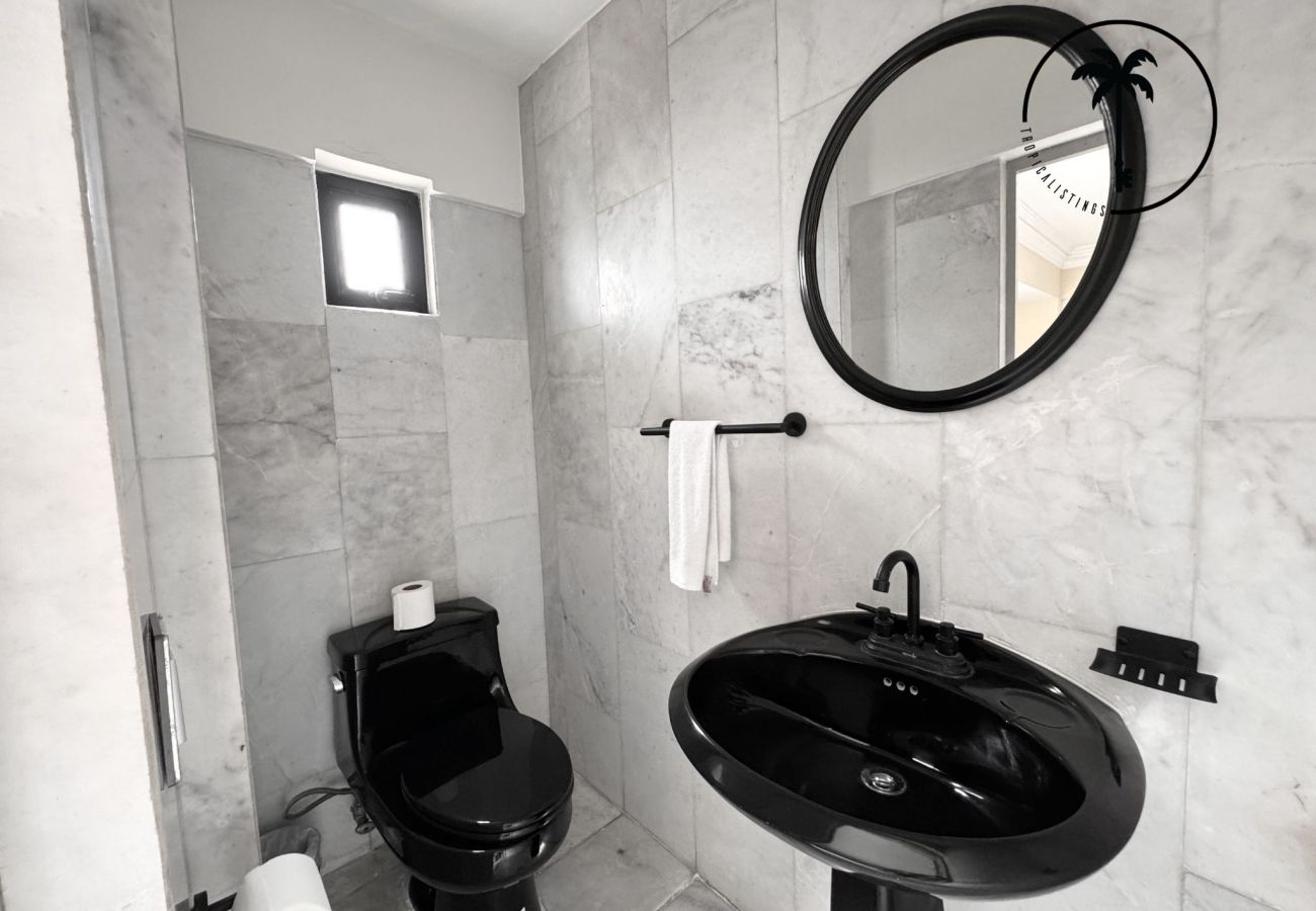 Apartment in Mazatlán - Ocean View on Mazatlán's Malecon: Ideal Apartment