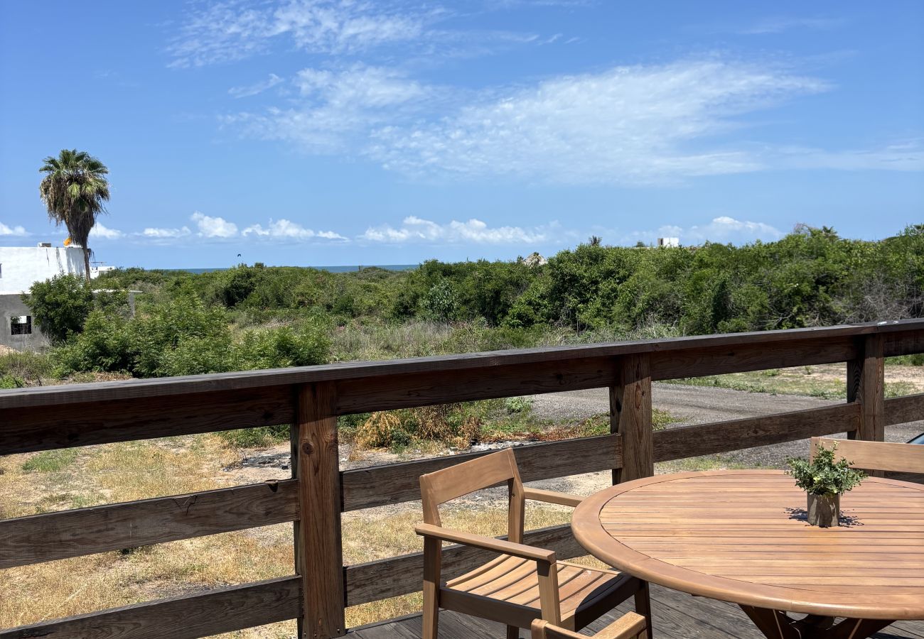 Cabin in Celestino Gazca Villaseñor - Coastal Retreat for 4 – Celestino Gazca 🌊