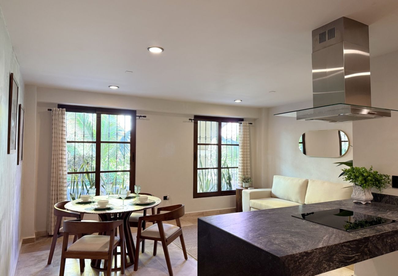 Apartment in Mazatlán - Historic Center with Pool, Gym & Cowork