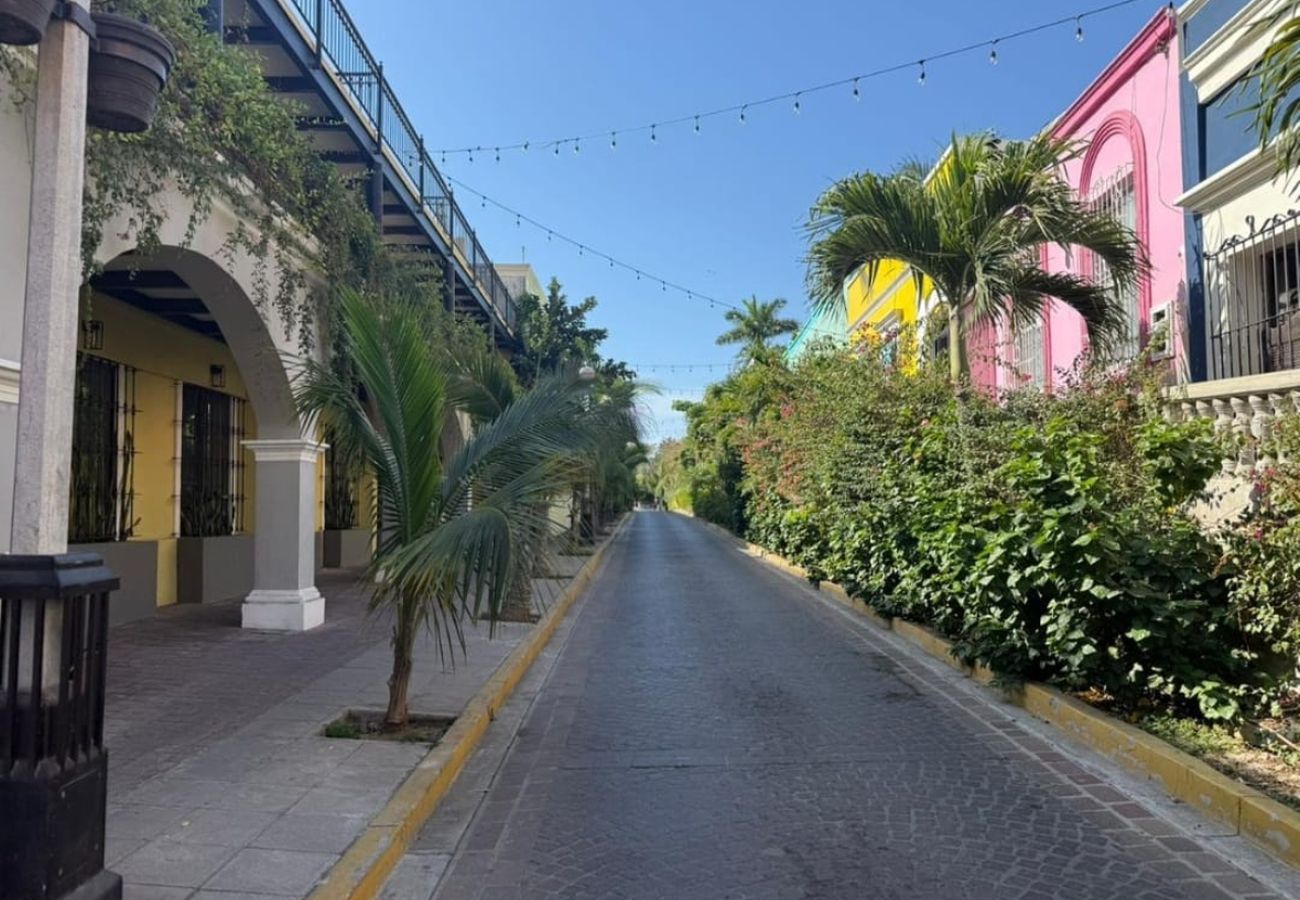 Apartment in Mazatlán - Historic Center with Pool, Gym & Cowork