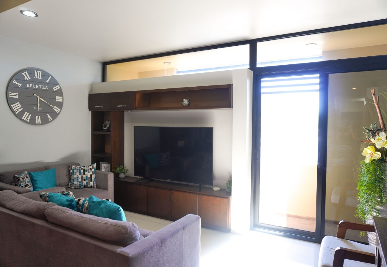 Apartment in Mazatlán - 2BR near Malecón & Aquarium + Parking