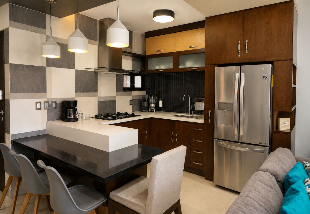 Apartment in Mazatlán - 2BR near Malecón & Aquarium + Parking
