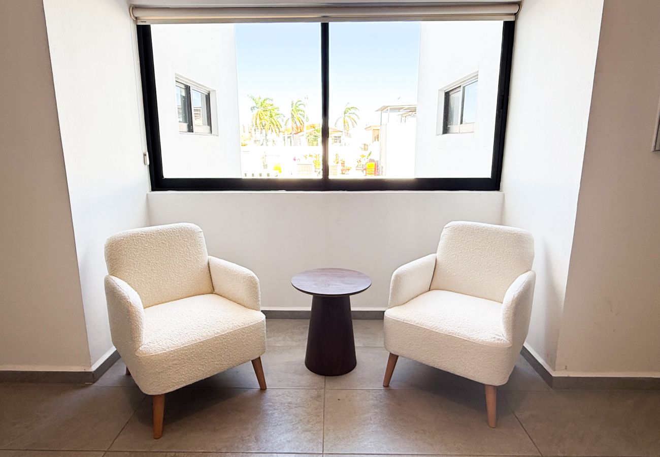 Condohotel in Mazatlán - King Room + Rooftop Pool & Balcony 🏖️