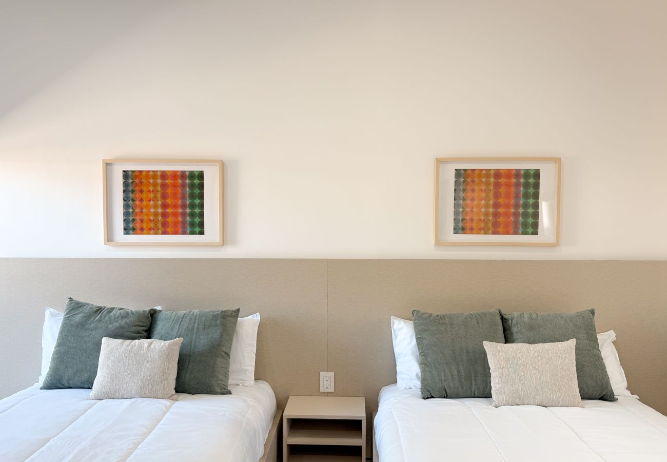 Condohotel in Mazatlán - Room for 4 + Rooftop Pool & Balcony 🌅