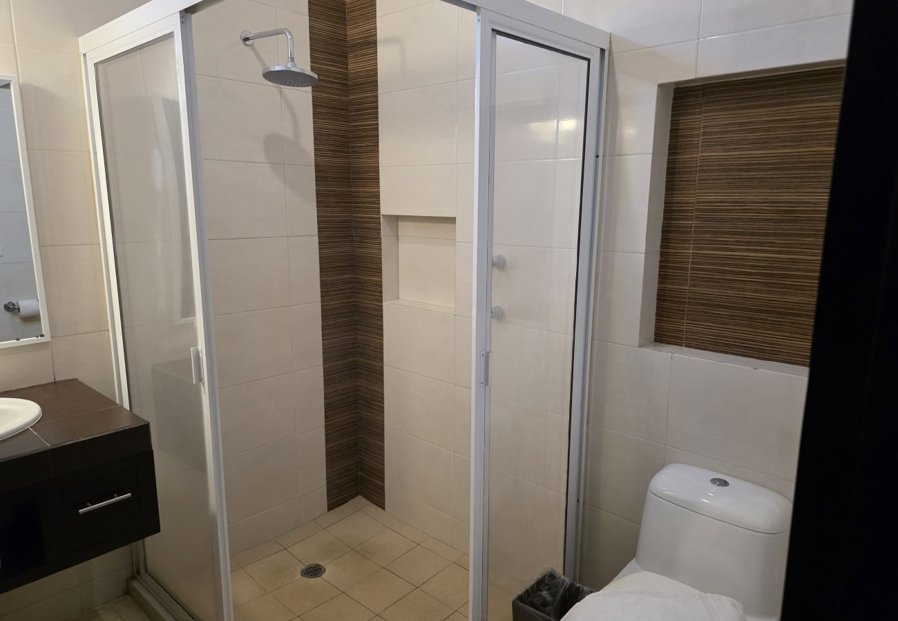 Apartment in Mazatlán - Cerritos: Spacious Condo with Pool 🌊